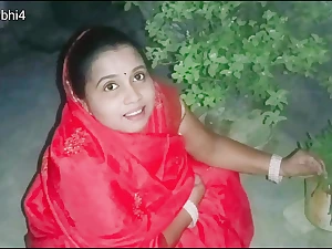 Stepmom Indian Desi Aunty gets frisky in Hindi vioce