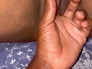 Stepmom Tanzaniaebony teaches anyway to handle BBC with her tight Indian pussy